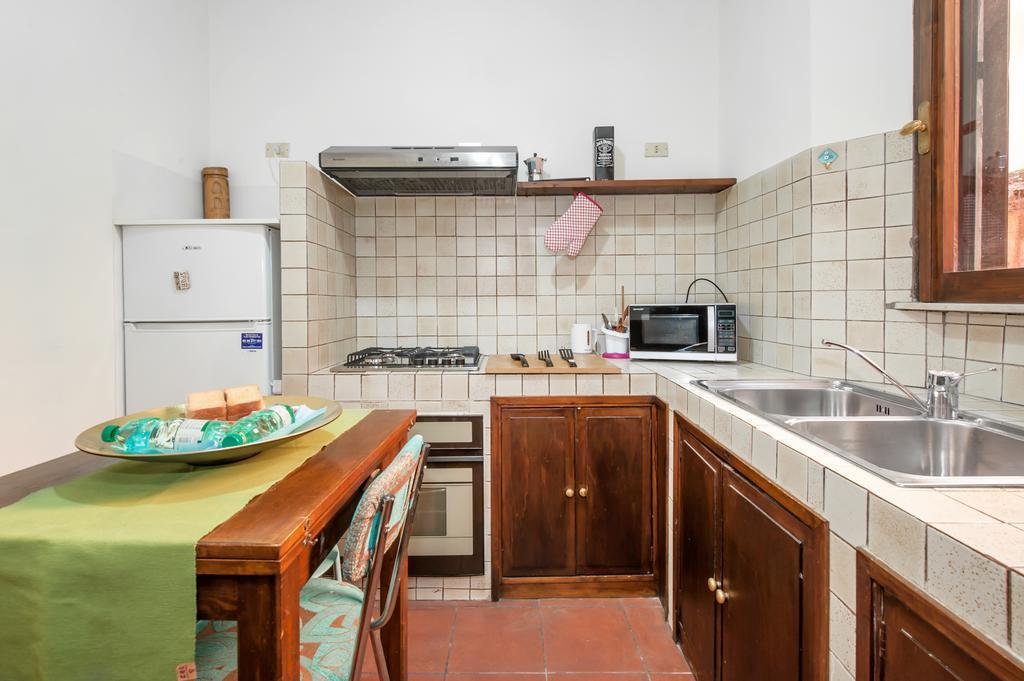 ローマ シニョール スイート コロッセオ Bed & Breakfast 部屋 写真