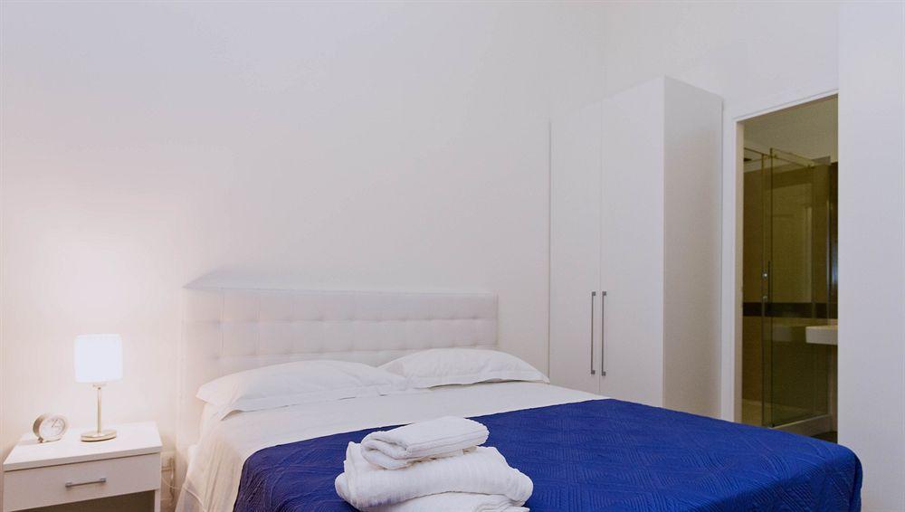 ローマ シニョール スイート コロッセオ Bed & Breakfast エクステリア 写真