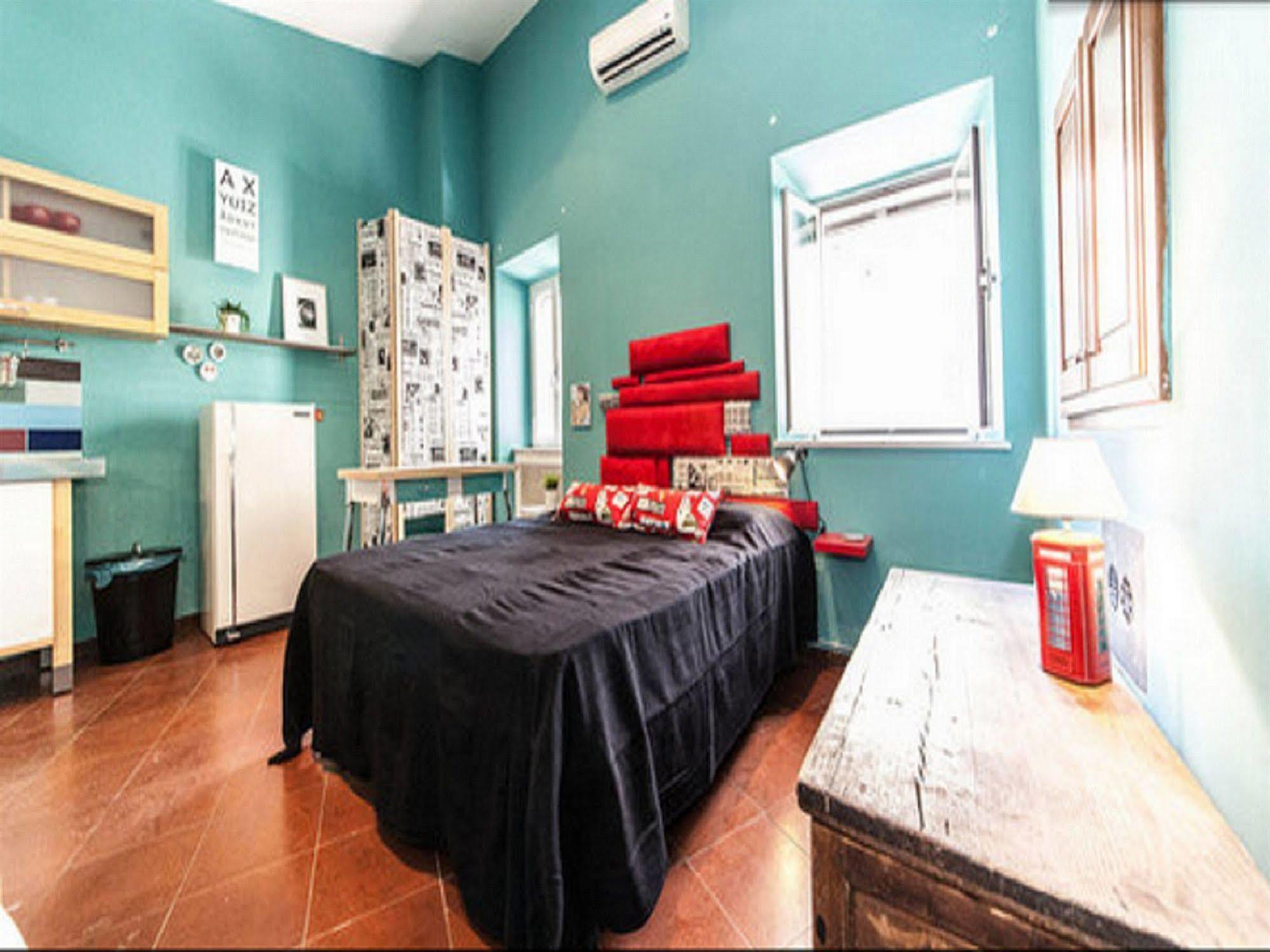 ローマ シニョール スイート コロッセオ Bed & Breakfast エクステリア 写真