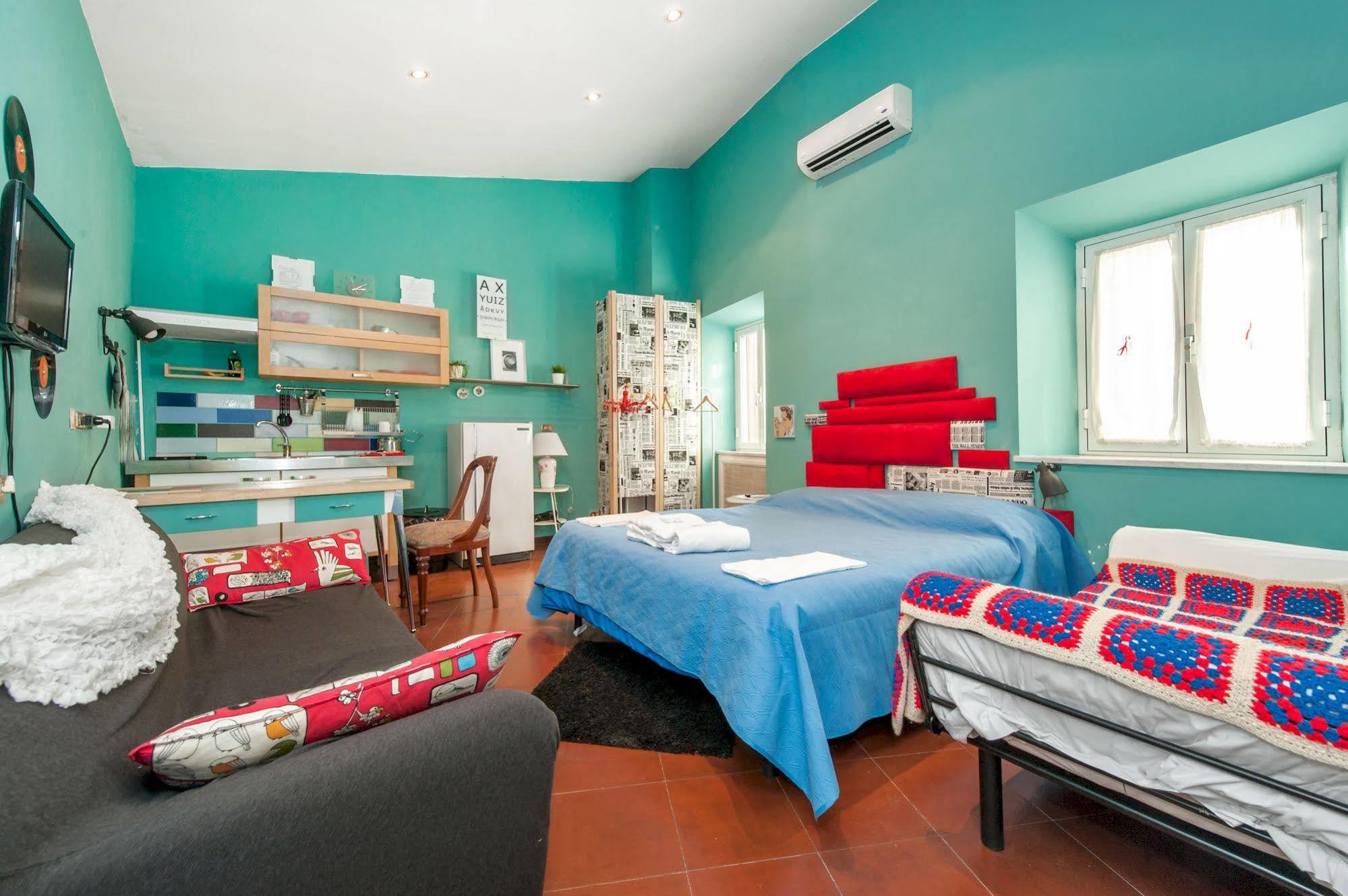 ローマ シニョール スイート コロッセオ Bed & Breakfast エクステリア 写真
