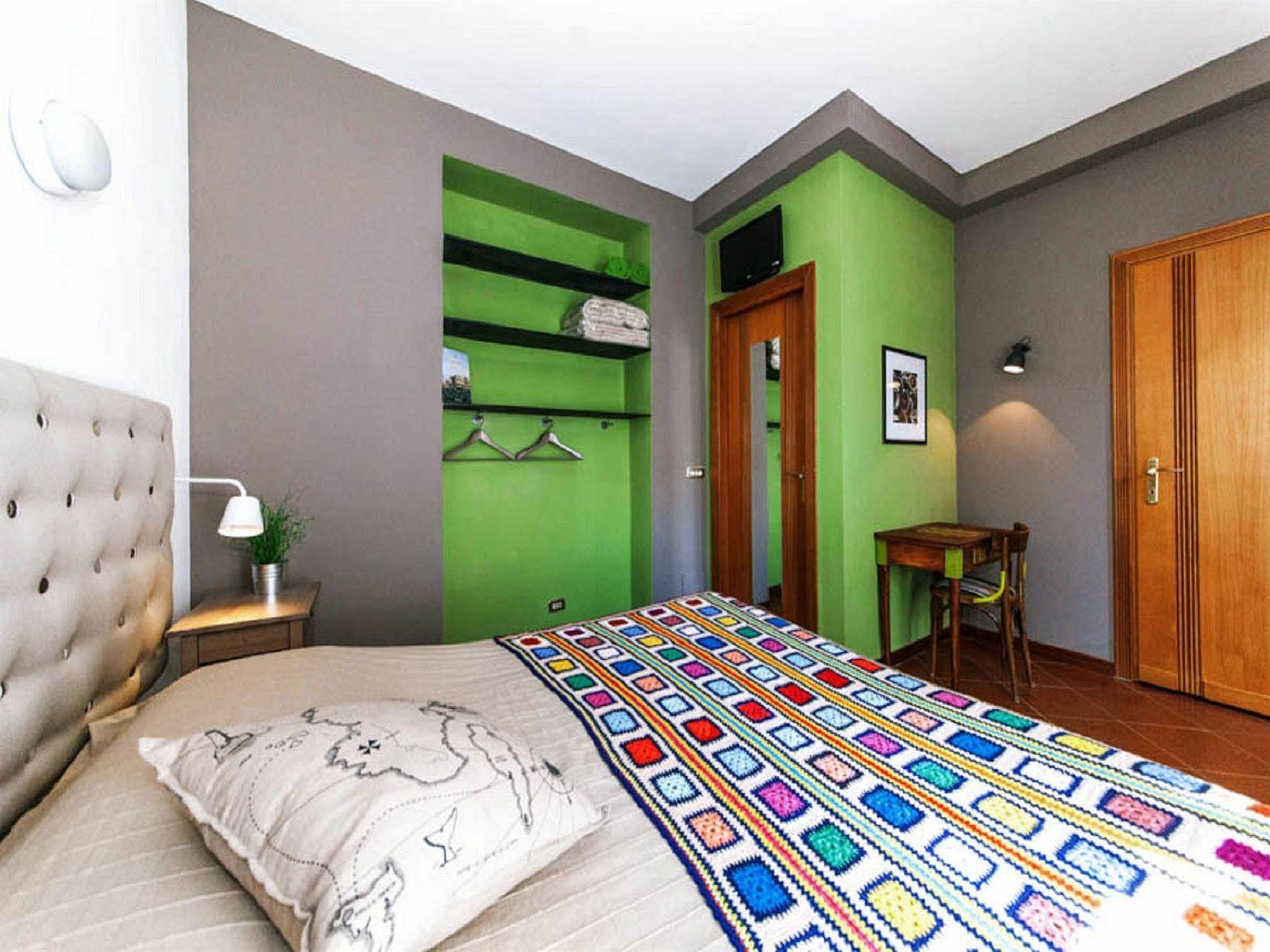 ローマ シニョール スイート コロッセオ Bed & Breakfast エクステリア 写真