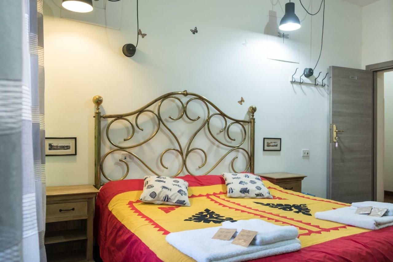 ローマ シニョール スイート コロッセオ Bed & Breakfast エクステリア 写真